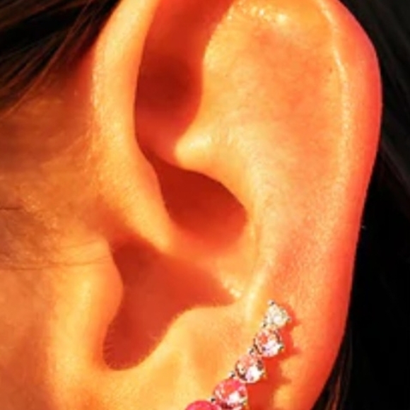 Melinda Maria Ombre Ear Crawler Silver|Pink Saphire - Picture 6 of 6